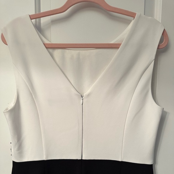 Karl Lagerfeld evening dress - Picture 3 of 5